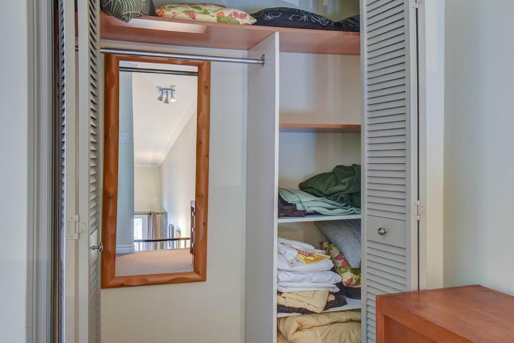 Charming Tremblant 1 Bedroom With Pool And Hot Tub 몽트랑블랑 외부 사진